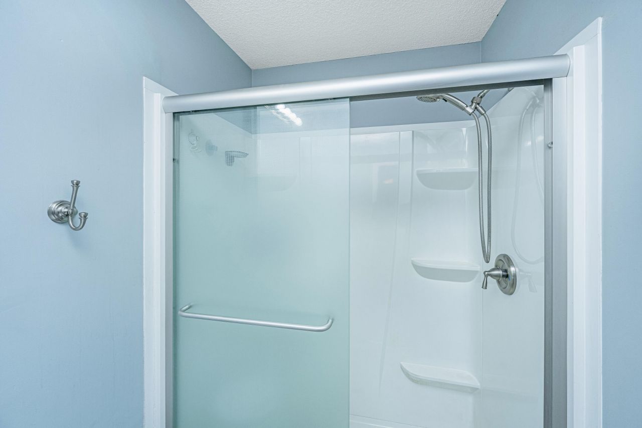 2228 Rivermont Place Photo 31