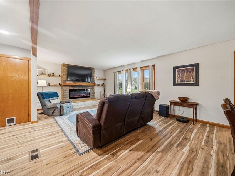 11914 Concord Hambden Road, Painesville, OH 44077 Photo 9