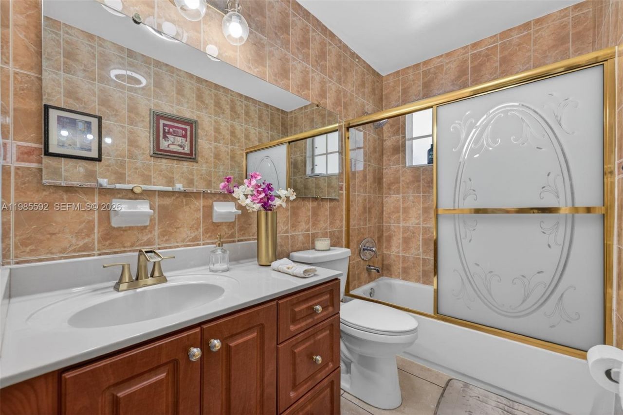 9440 SW 54th St, Miami, FL 33165 Photo