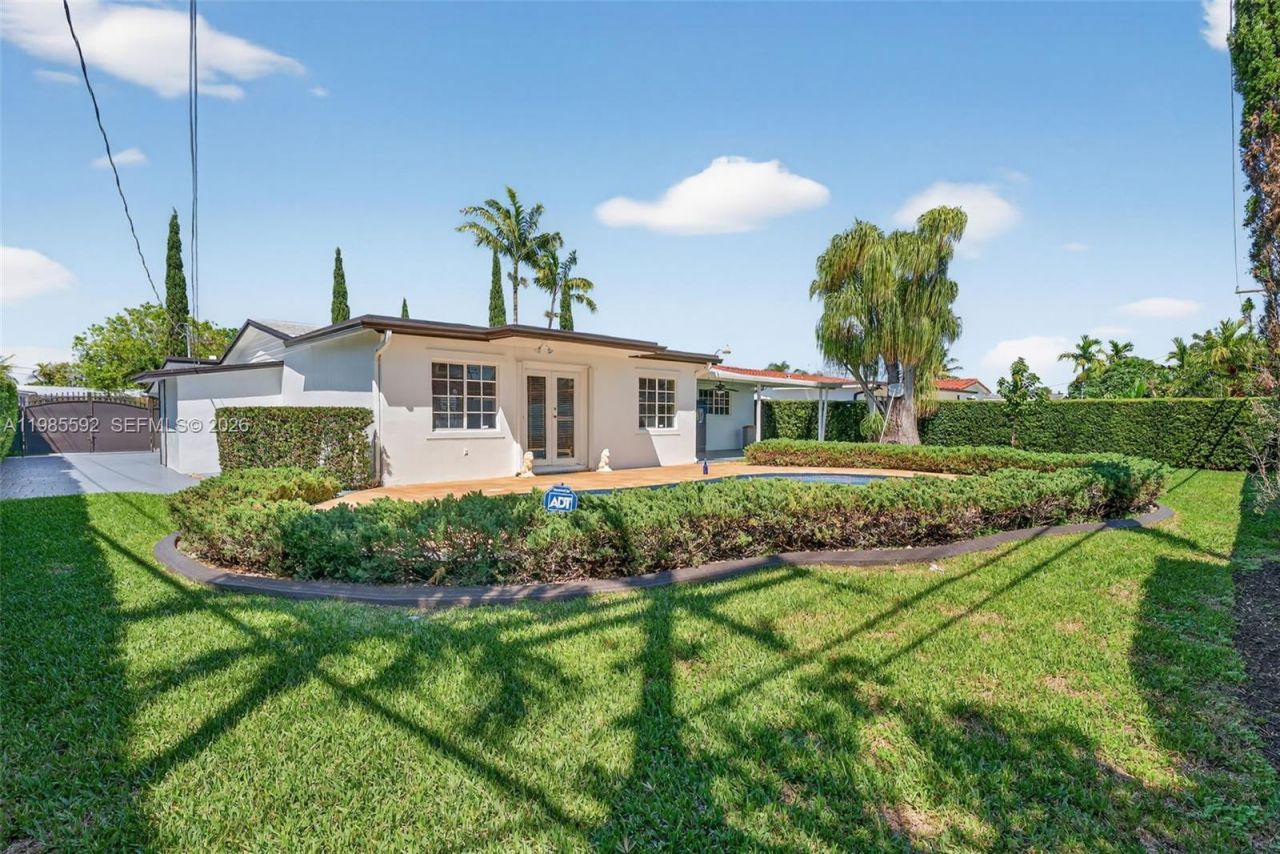 9440 SW 54th St, Miami, FL 33165 Photo