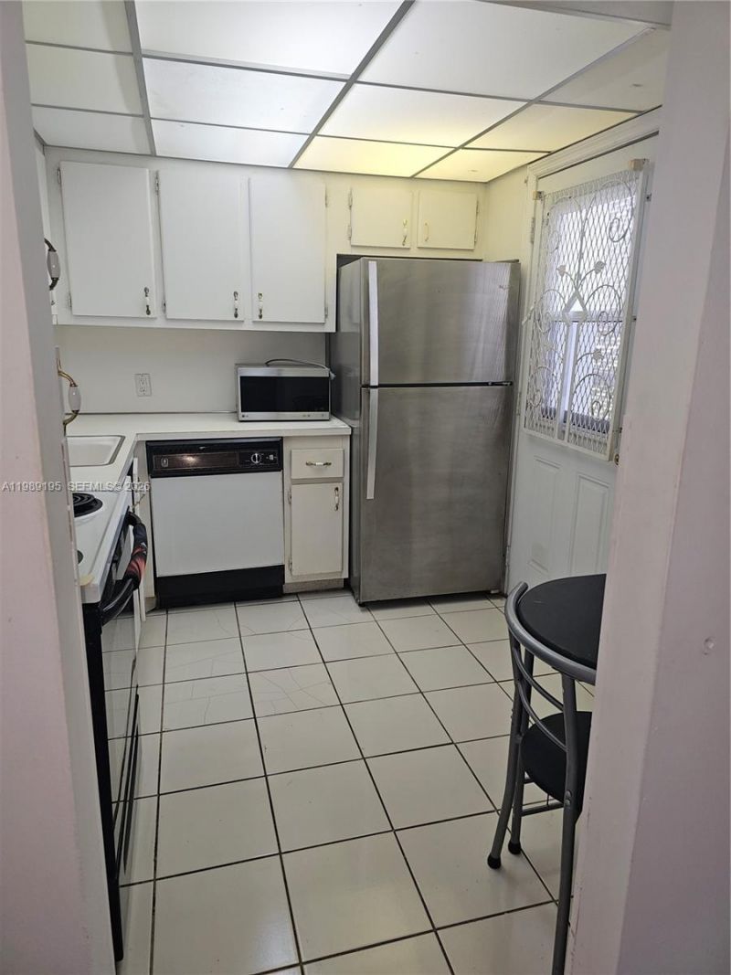 20400 W Country Club Dr, Unit 601, Aventura, FL 33180 Photo