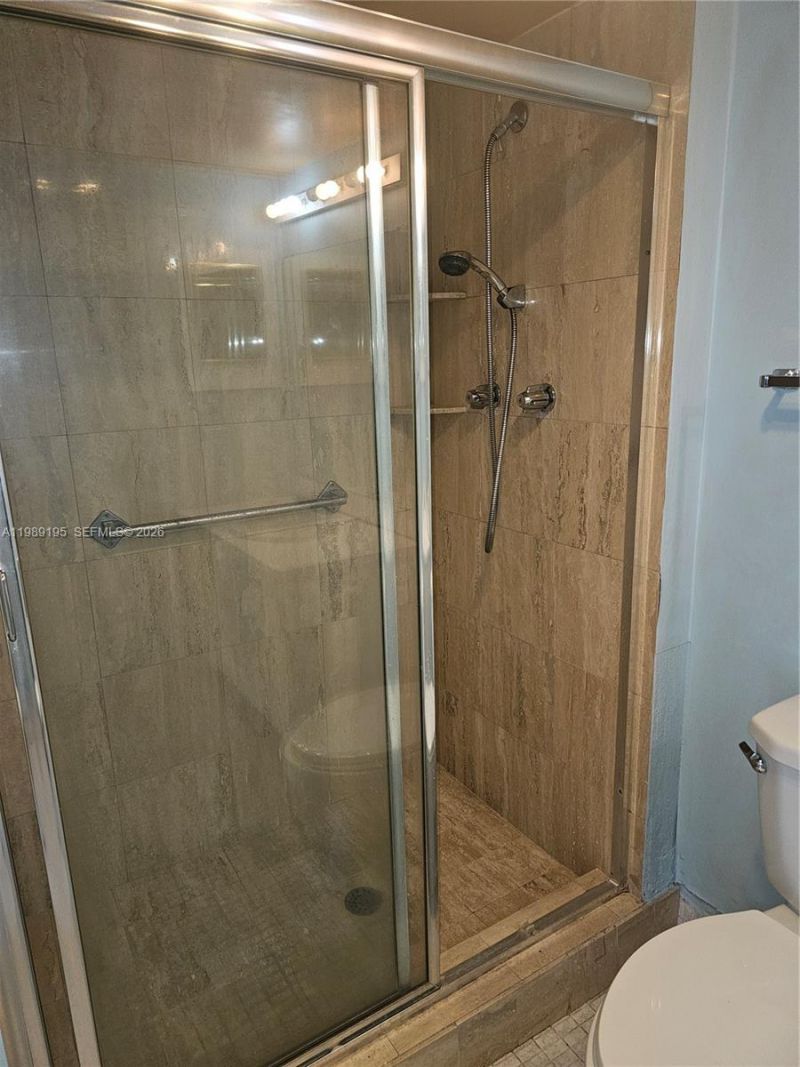 20400 W Country Club Dr, Unit 601, Aventura, FL 33180 Photo
