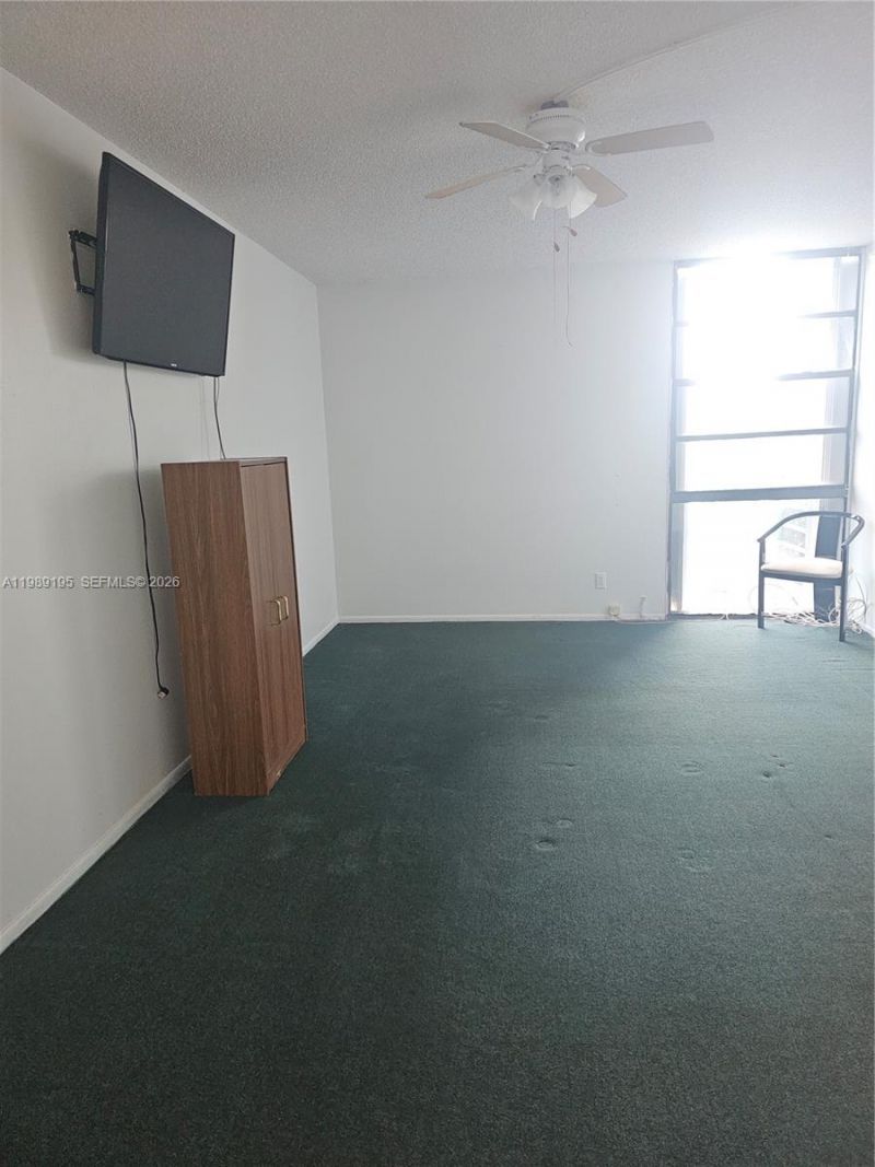20400 W Country Club Dr, Unit 601, Aventura, FL 33180 Photo