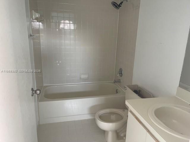 3955 Village Dr , Unit D, Delray Beach, FL 33445 Photo