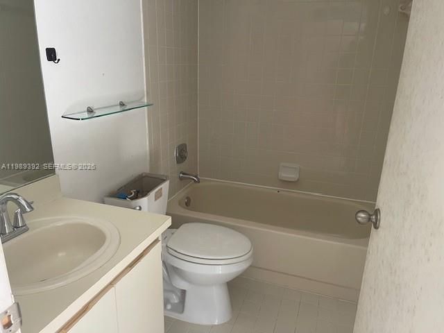 3955 Village Dr , Unit D, Delray Beach, FL 33445 Photo