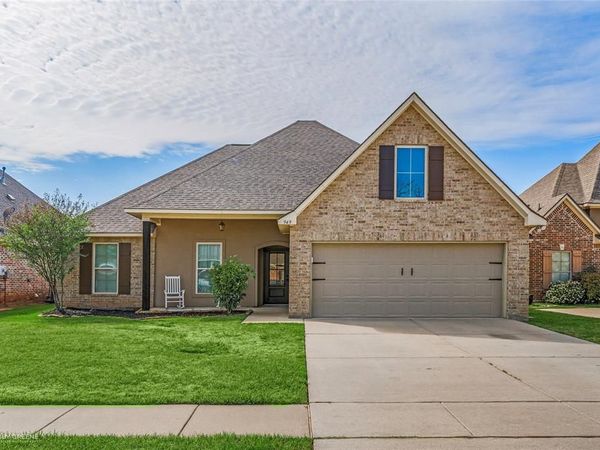 949 Maize Street , Bossier City, LA 71111
