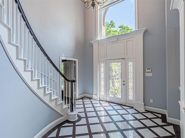 2108 Vista Ridge Court, Arlington, TX 76013