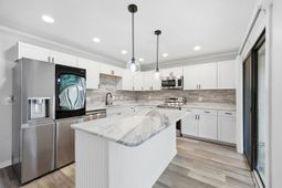 1100 Wedge Way photo 4