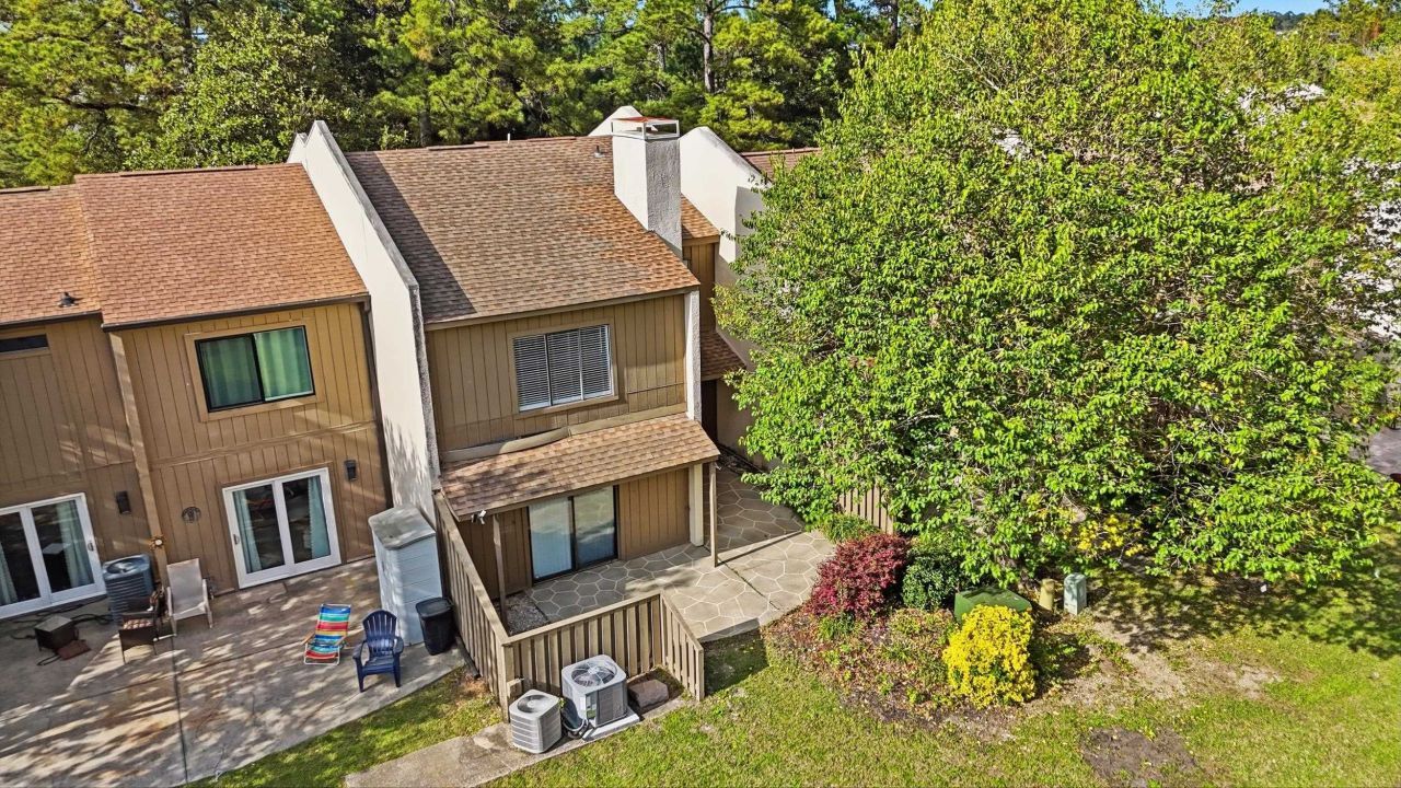 1100 Wedge Way Photo 24