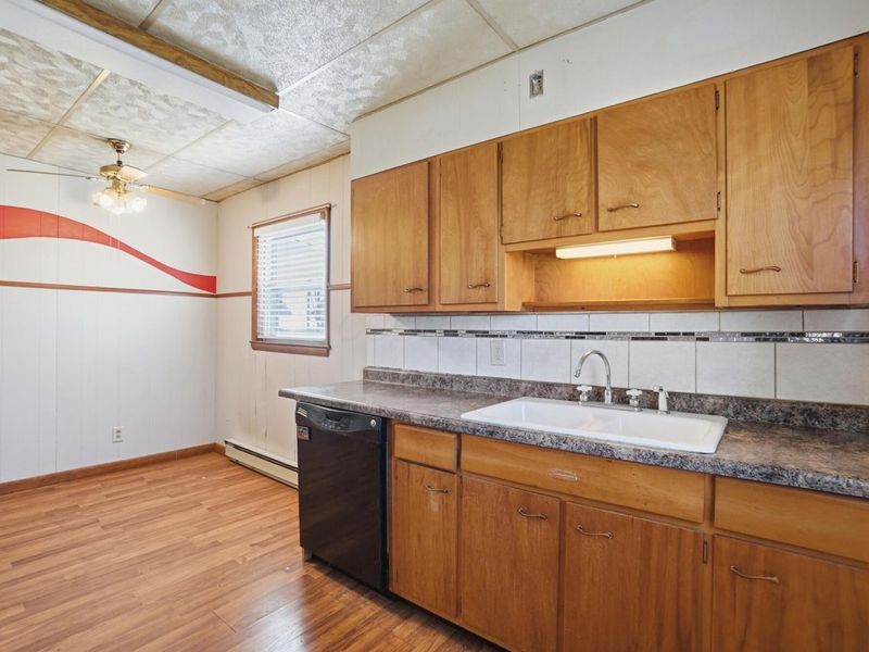 209 S East Street, New Holland, OH 43145 Photo 15