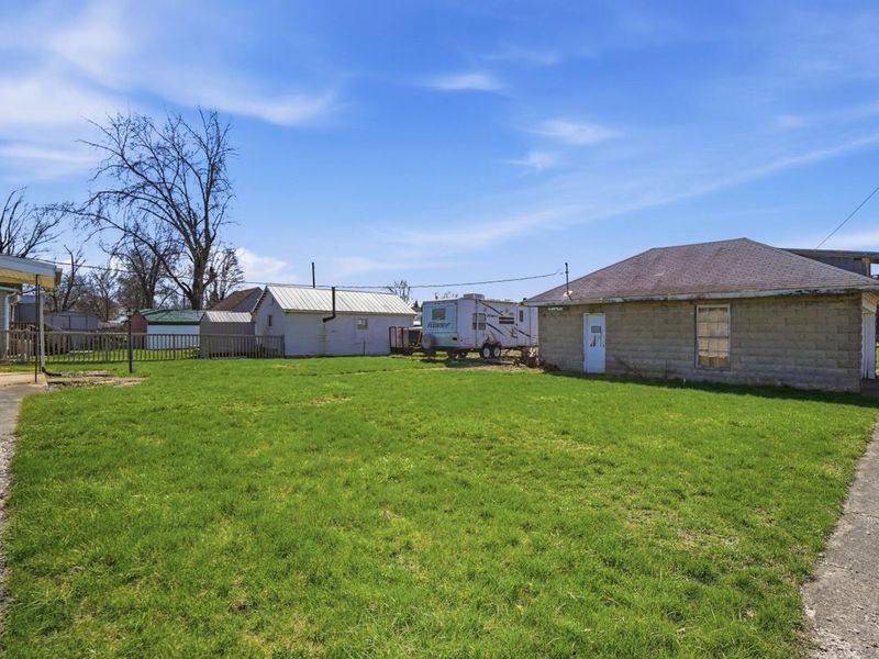 209 S East Street, New Holland, OH 43145 Photo 30