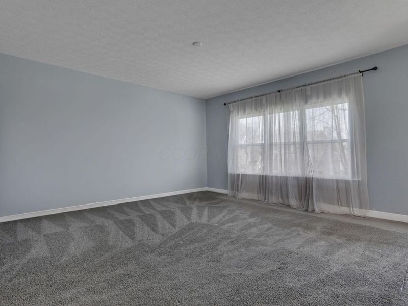 3239 Hairst Drive, Reynoldsburg, OH 43068 Photo 13