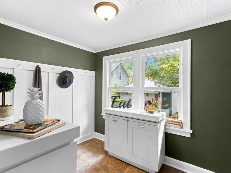 2804 Indianola Avenue, Columbus, OH 43202 Photo 16