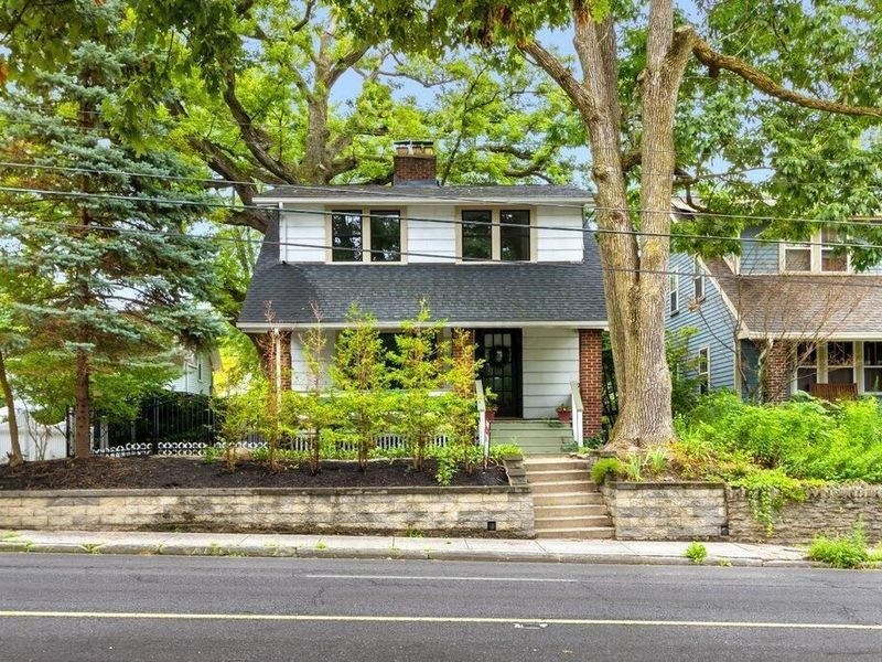 2804 Indianola Avenue, Columbus, OH 43202 Photo 3