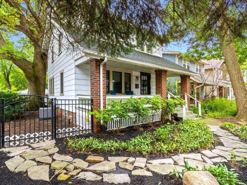 2804 Indianola Avenue, Columbus, OH 43202 Photo 4