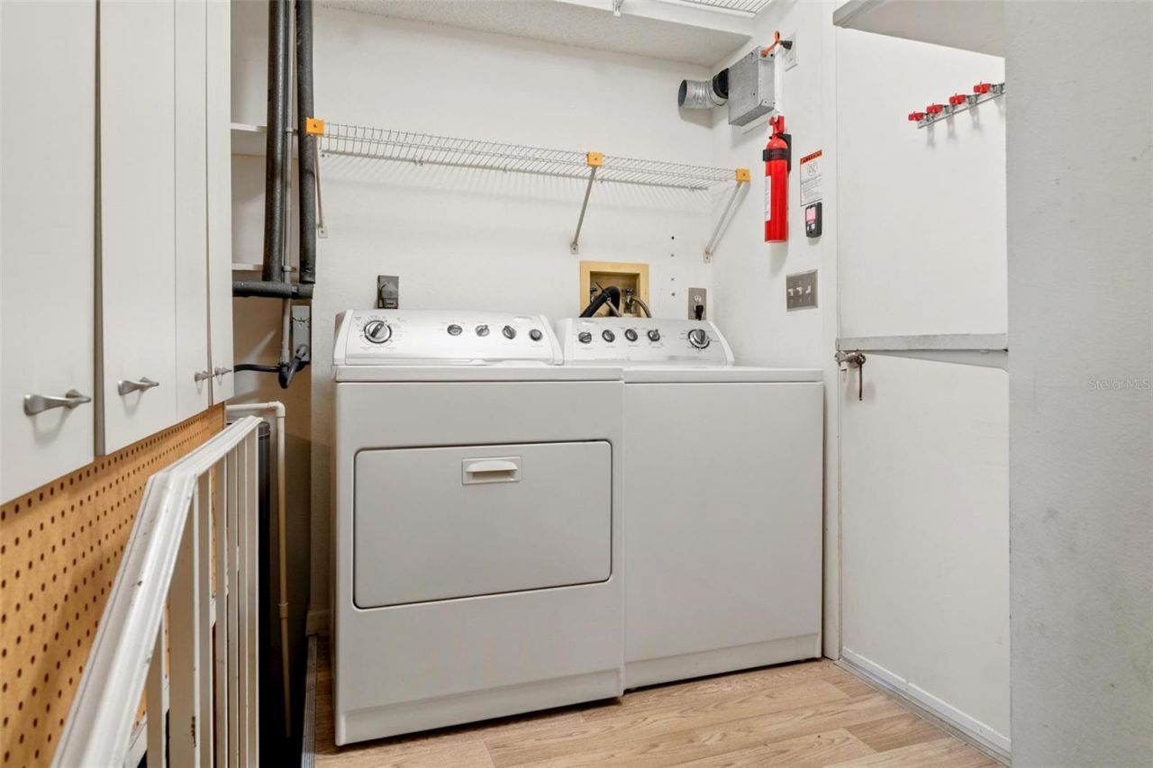 846 Glades Court Ne, Saint Petersburg, FL 33702 Photo