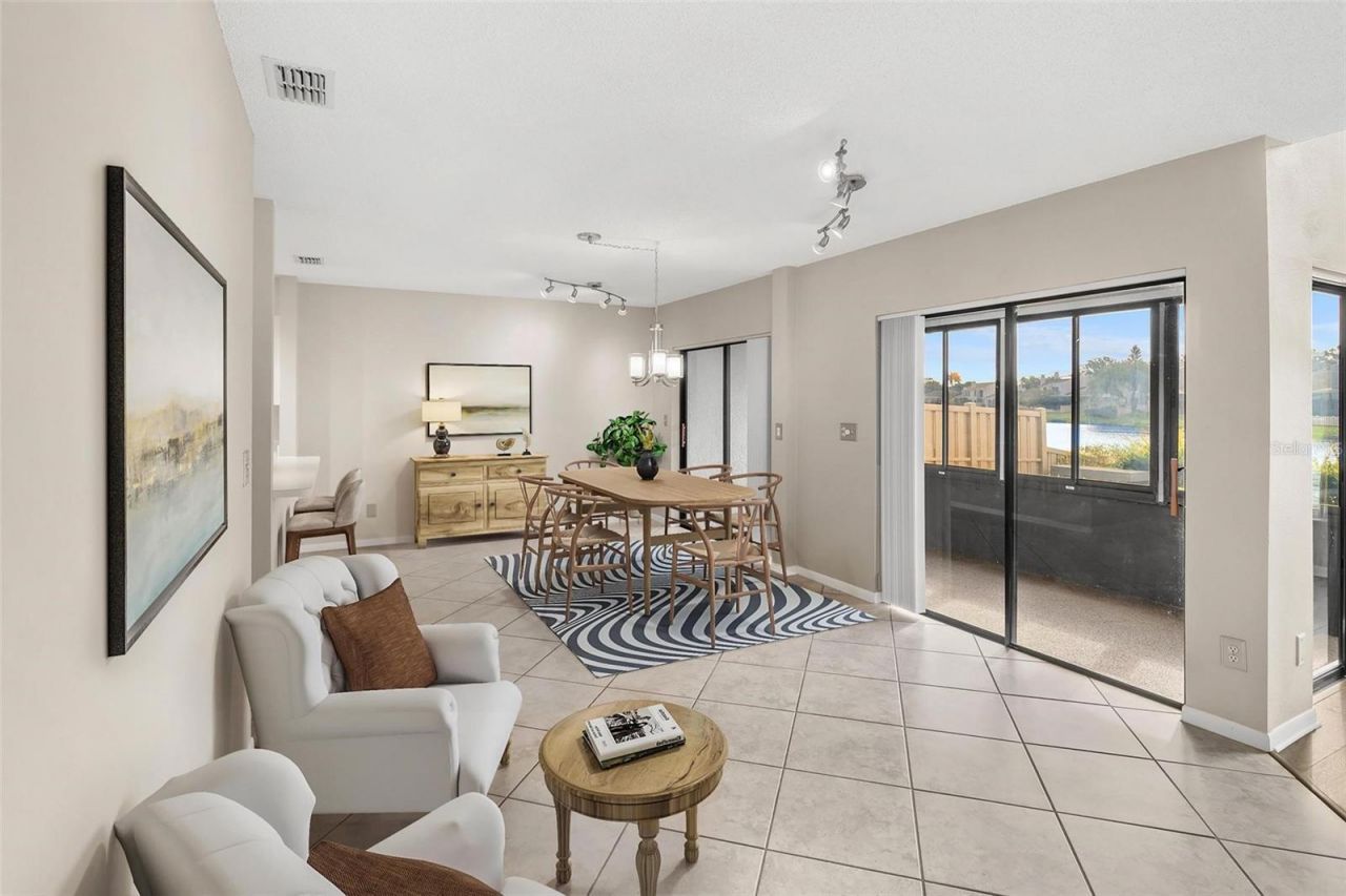 846 Glades Court Ne, Saint Petersburg, FL 33702 Photo