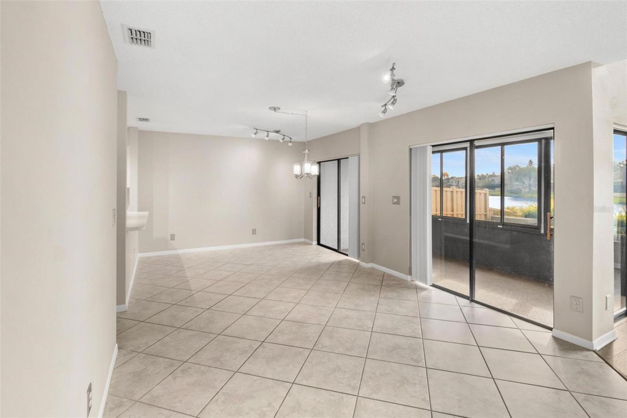 846 Glades Court Ne, Saint Petersburg, FL 33702 Photo