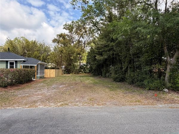 NE 7TH PLACE, GAINESVILLE, FL 32601
