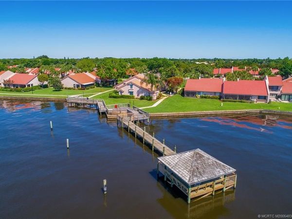 3504 SE Sandpiper Circle, Port St Lucie, FL 34952