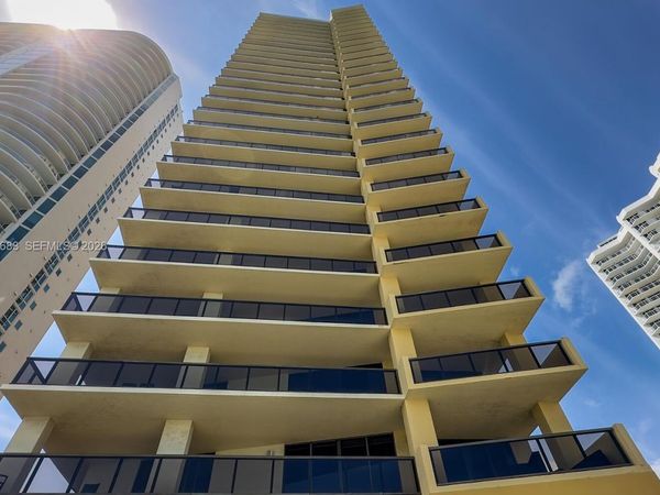 16275 COLLINS AV , Unit 2303, Sunny Isles Beach, FL 33160