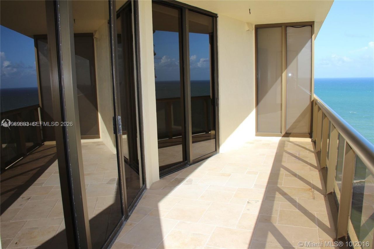 16275 Collins Av , Unit 2303, Sunny Isles Beach, FL 33160 Photo