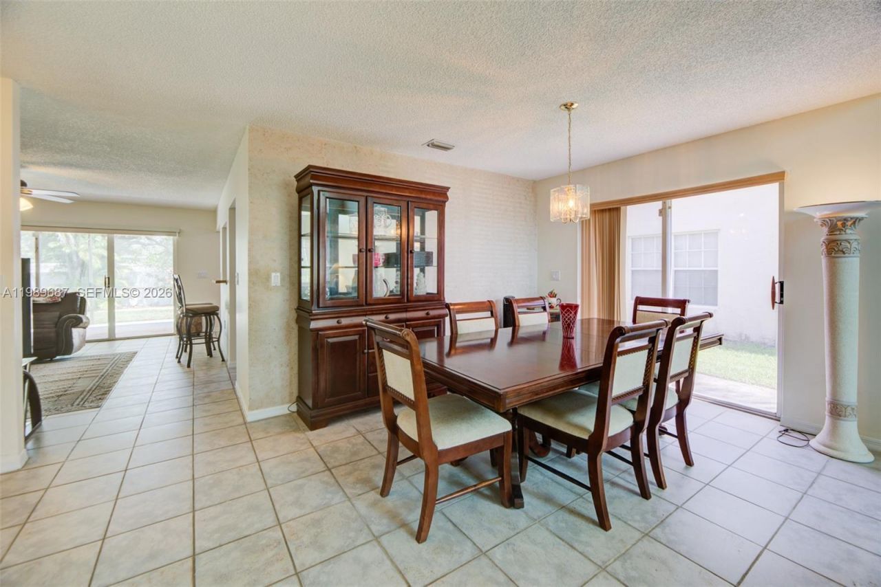 13393 NW 7th St , Plantation, FL 33325 Photo