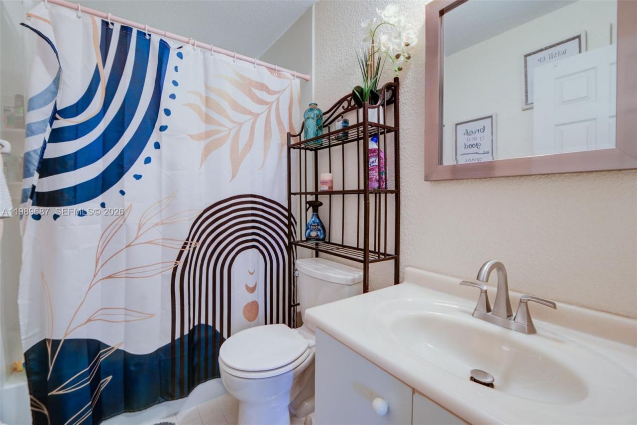 13393 NW 7th St , Plantation, FL 33325 Photo