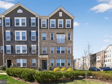 7652 BUZZ ALDRIN LANE, Unit 1826, LANHAM, MD 20706