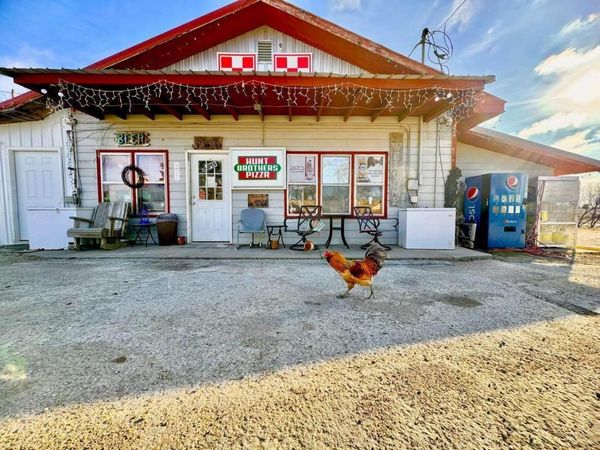 3177 State Highway T, Oldfield, MO 65720