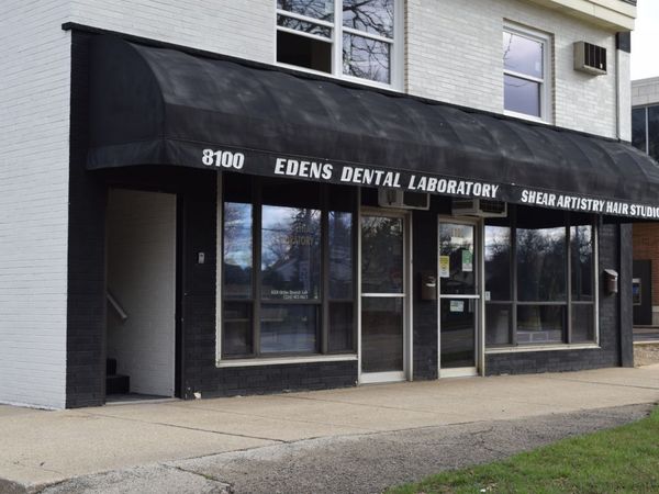 8100 W Oakton Street , Unit 205, Niles, IL 60714