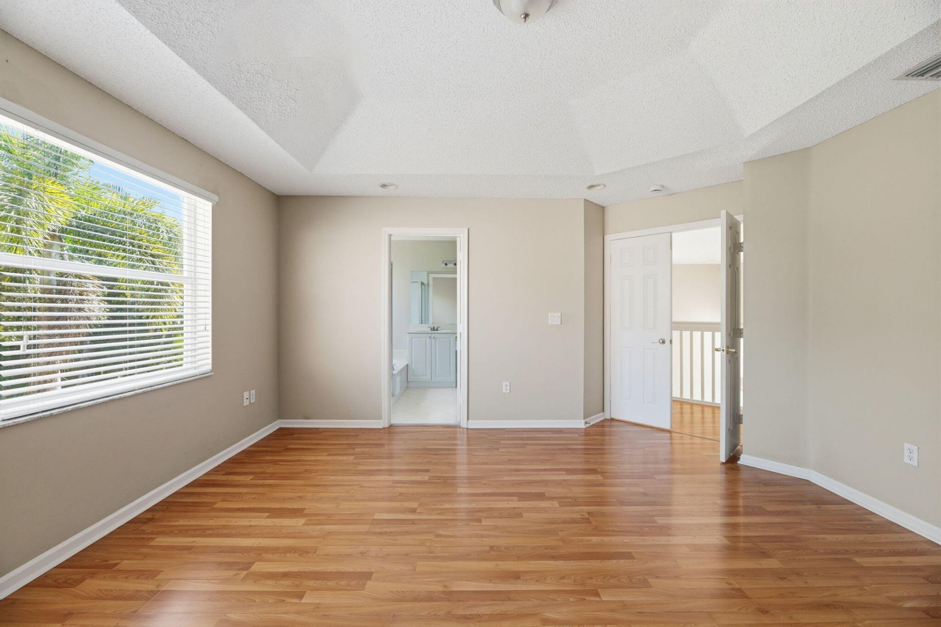 6334 Stonehurst Circle, Lake Worth, FL 33467 Photo