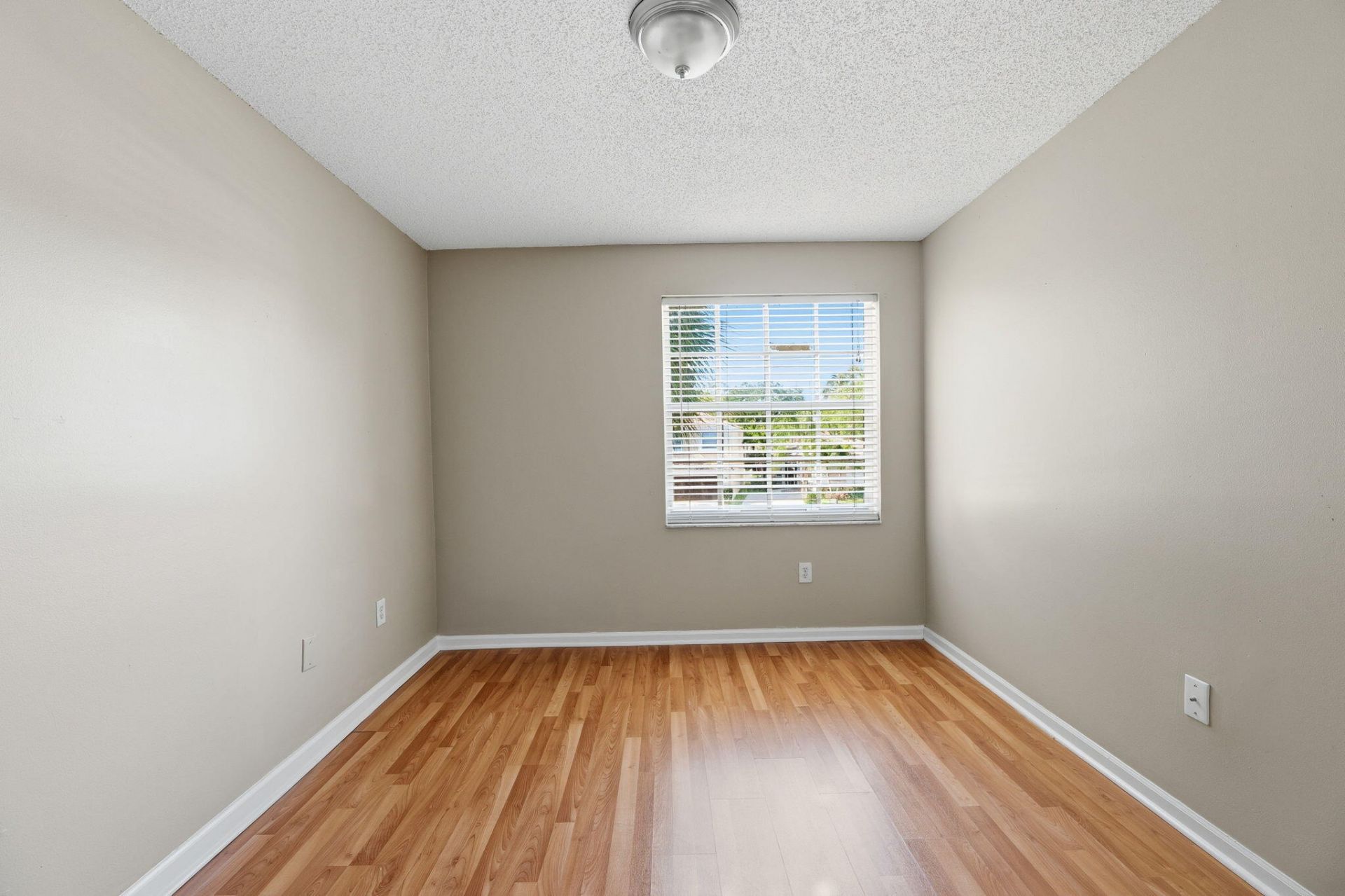 6334 Stonehurst Circle, Lake Worth, FL 33467 Photo