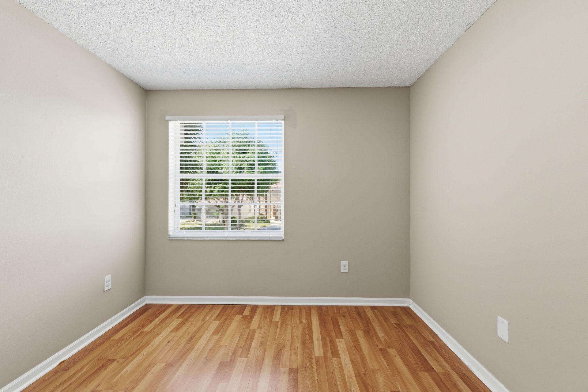 6334 Stonehurst Circle, Lake Worth, FL 33467 Photo