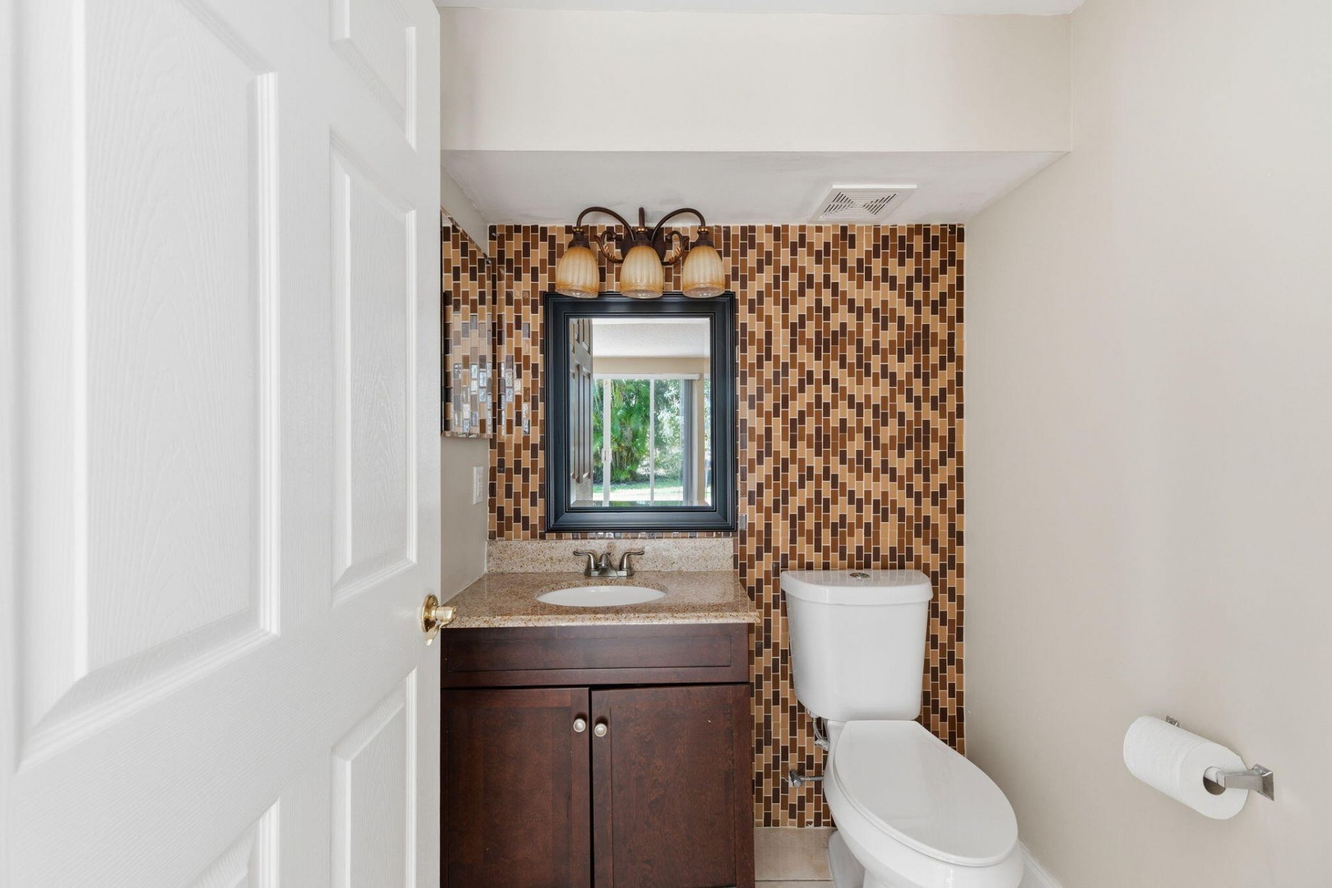 6334 Stonehurst Circle, Lake Worth, FL 33467 Photo