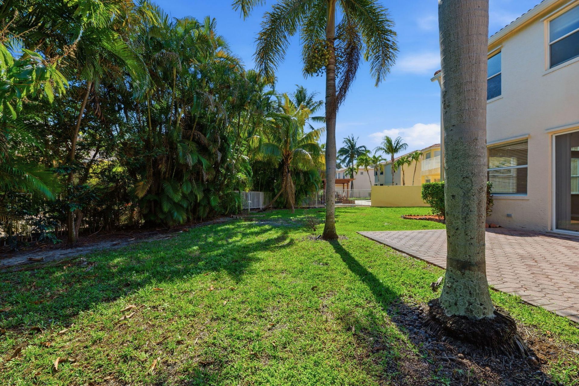 6334 Stonehurst Circle, Lake Worth, FL 33467 Photo