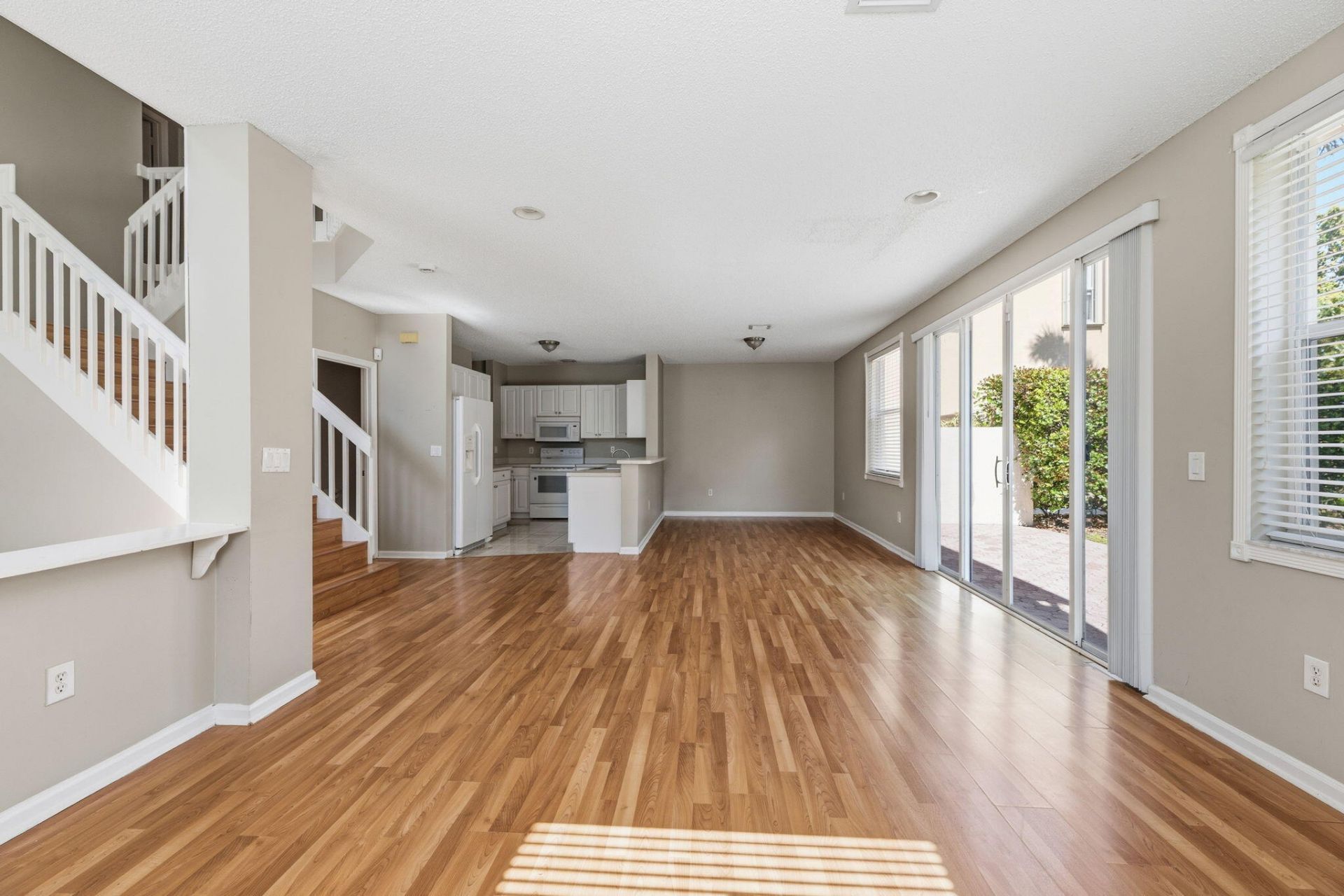 6334 Stonehurst Circle, Lake Worth, FL 33467 Photo