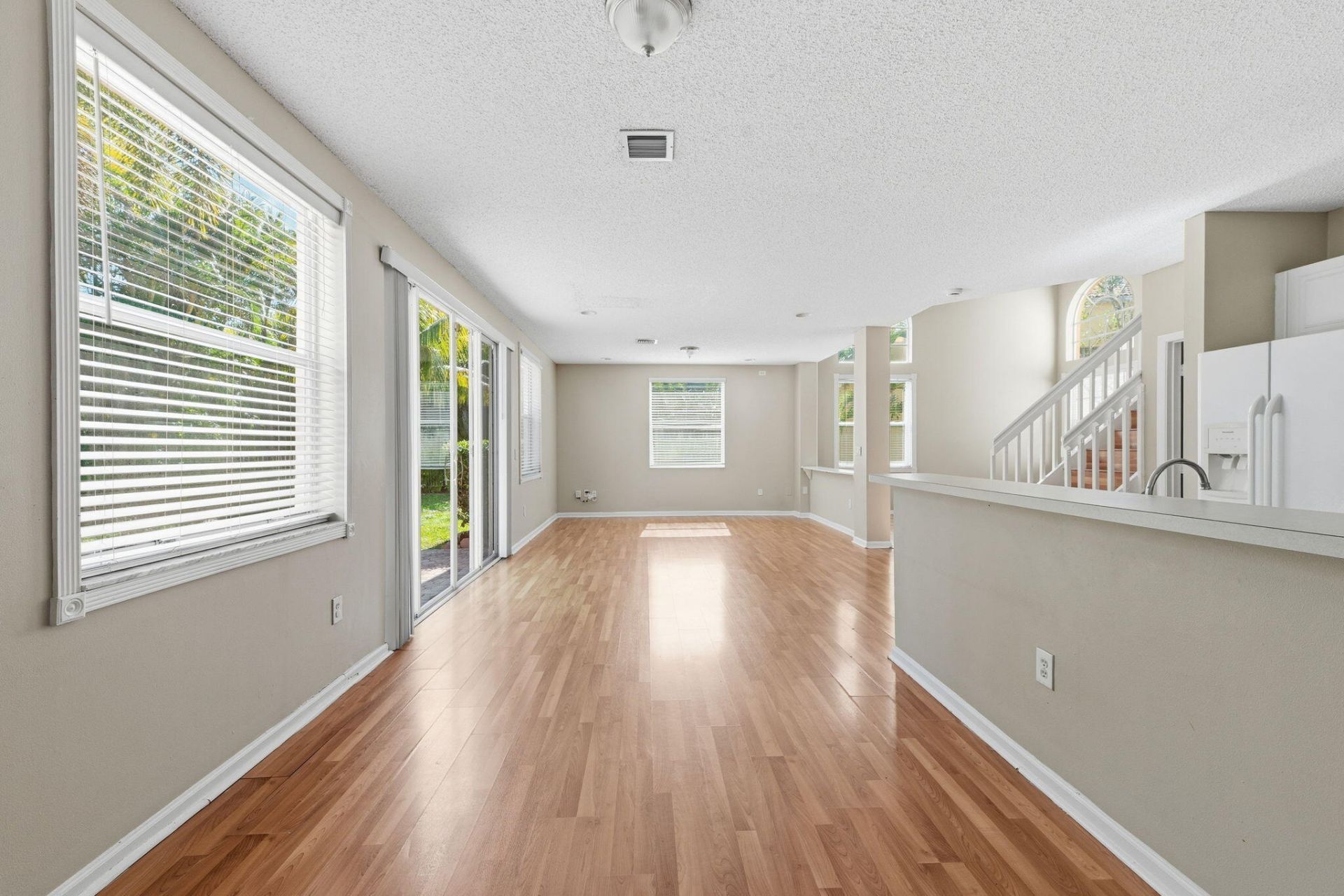 6334 Stonehurst Circle, Lake Worth, FL 33467 Photo