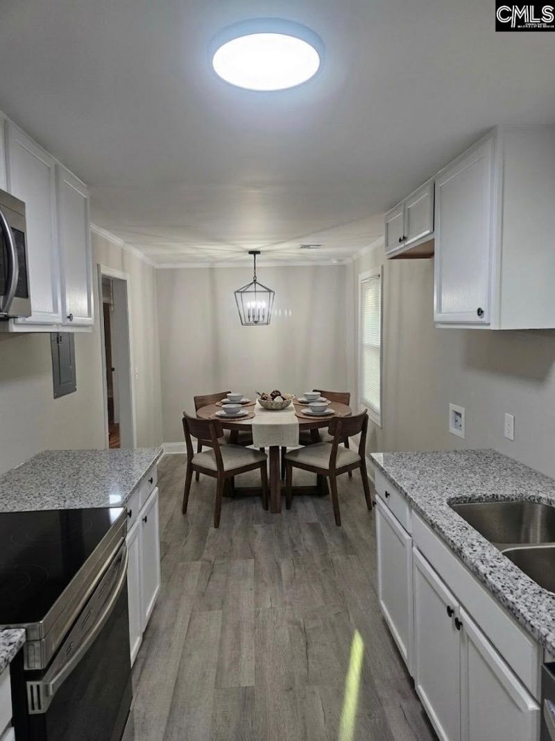 502 Dogwood Drive  Photo 8