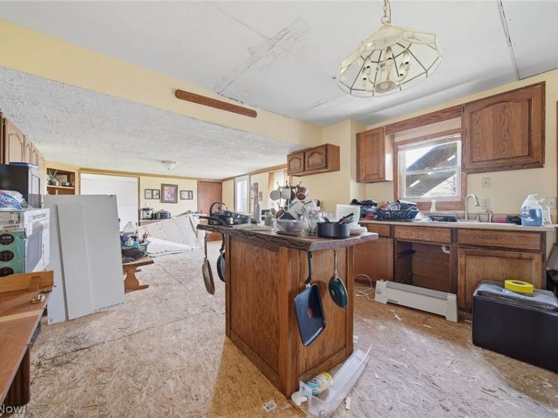 4677 Rock Spring Road, Ravenna, OH 44266 Photo 9