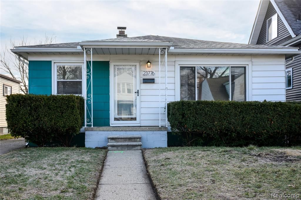 23776 Vassar Avenue, Hazel Park, MI 48030 Main Photo