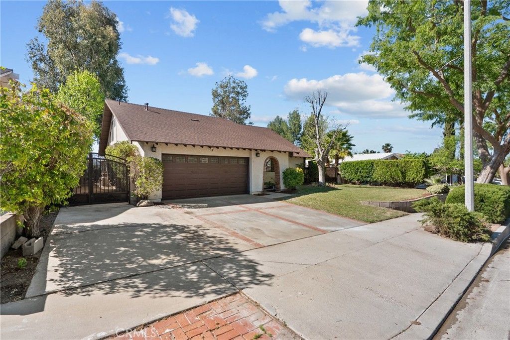 18826 Cabral, Canyon Country, CA 91351 Main Photo