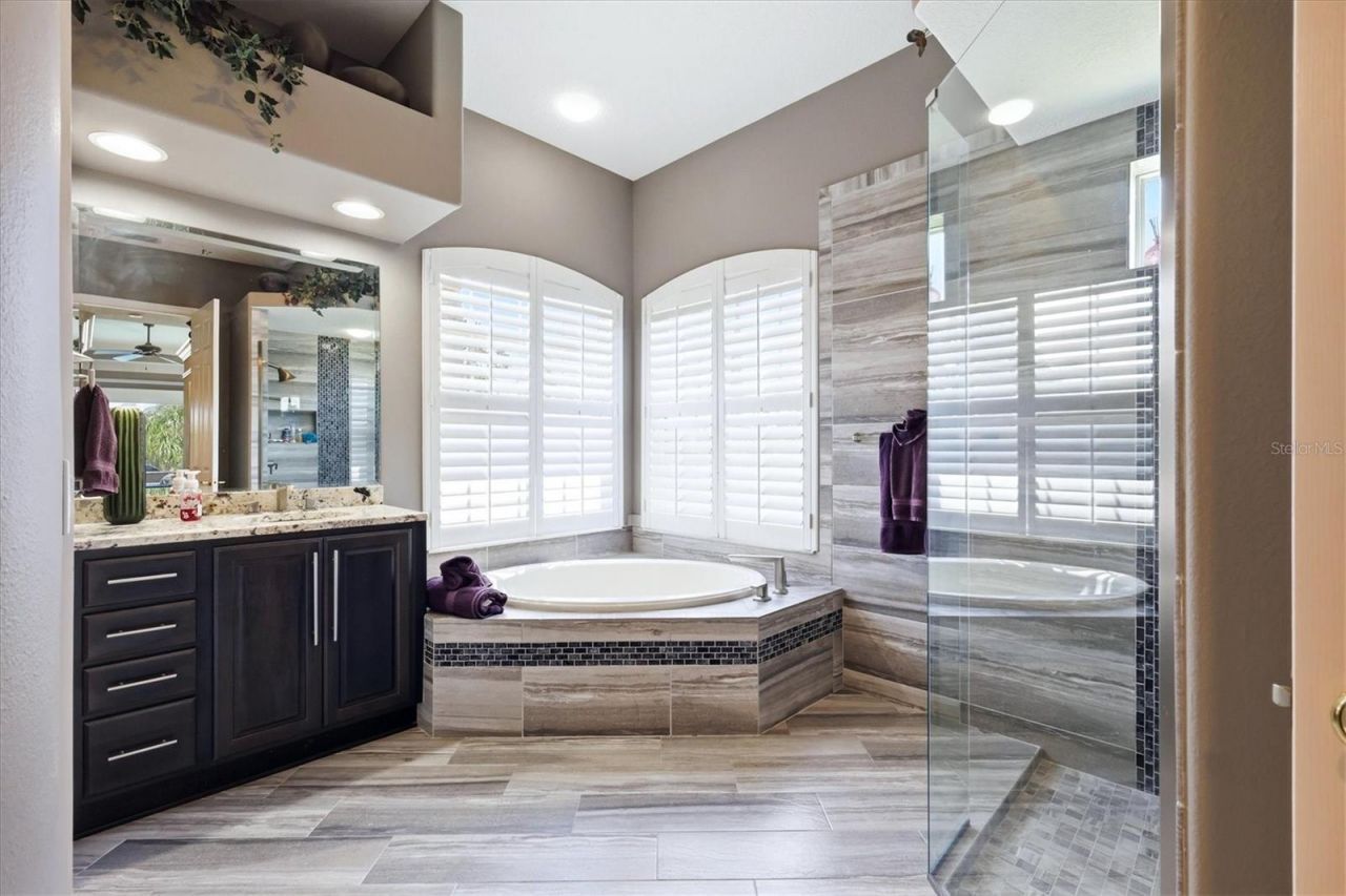 6123 90th Avenue Circle E, Parrish, FL 34219 Photo