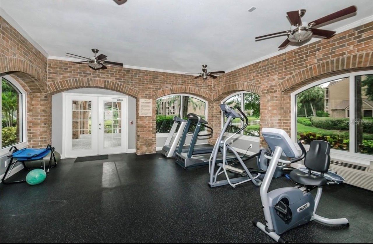 10200 Gandy Boulevard N, Unit 816, Saint Petersburg, FL 33702 Photo