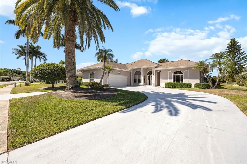 867 Saint Andrews Blvd, Naples, FL 34113 Photo