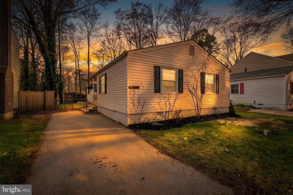 5610 CARVEL STREET , CHURCHTON, MD 20733