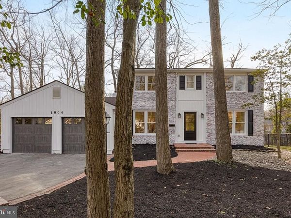 1004 SWALLOW DRIVE, CHERRY HILL, NJ 08003