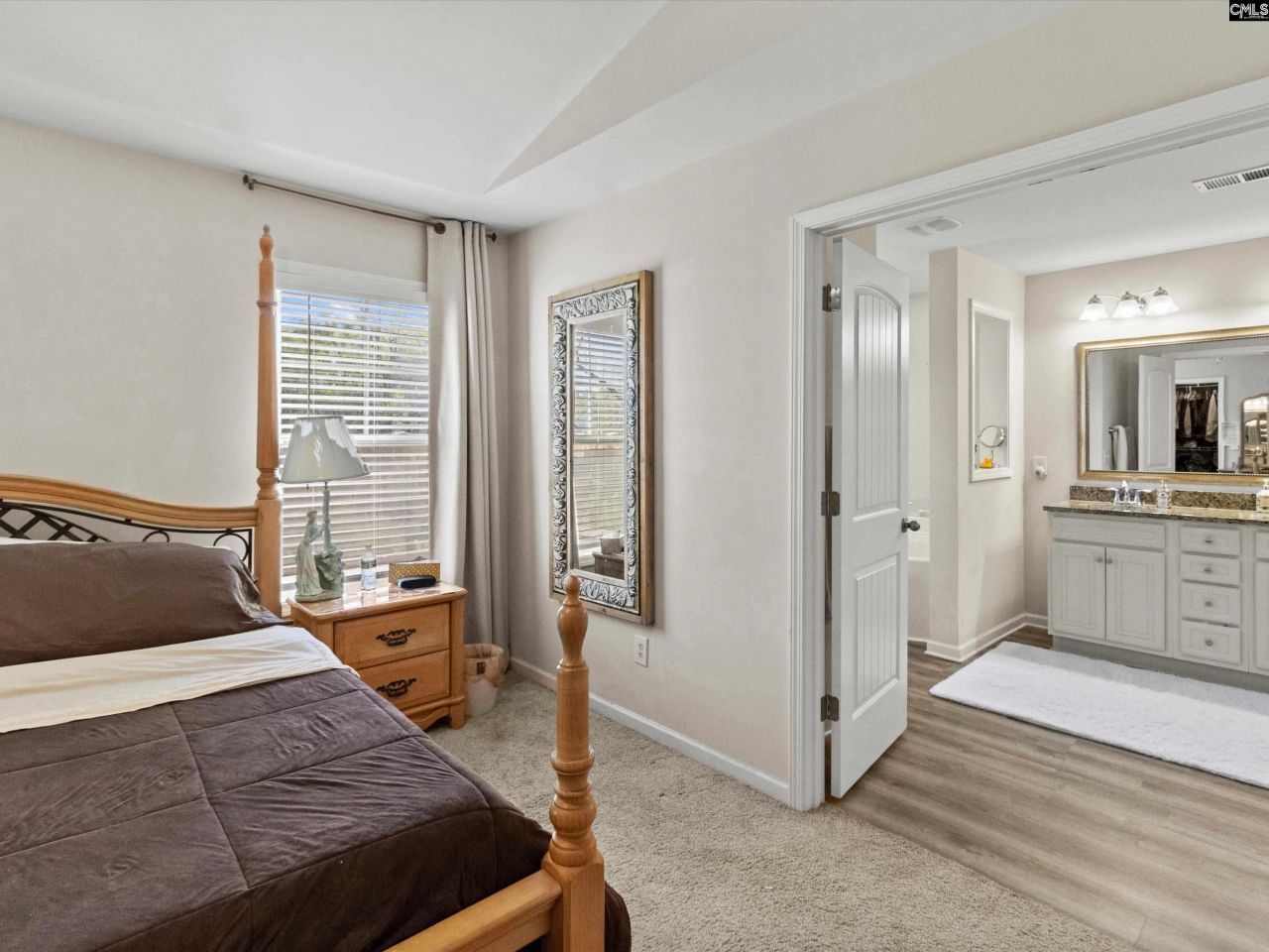 111 Calming Creek Way  Photo 11