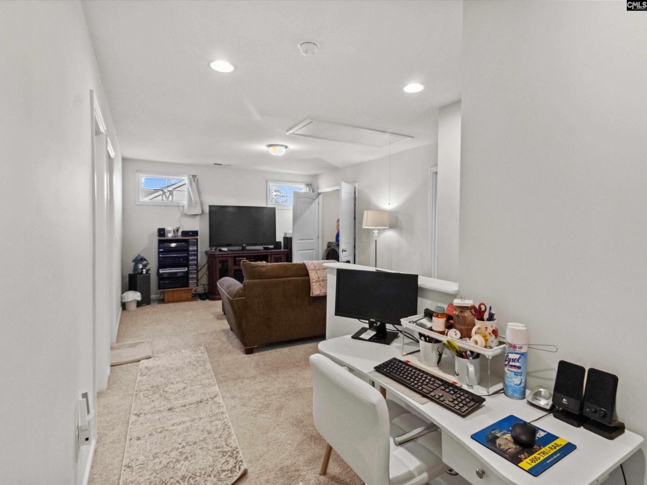 111 Calming Creek Way  Photo 9