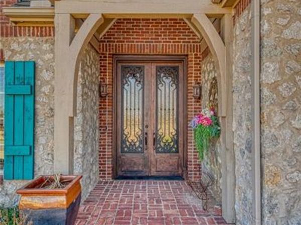 1220 Cloud Nine , Elk City, OK 73644